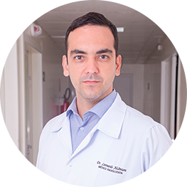 Dr. Leonardo Alcântara - Médico Radiologista em Maracanaú